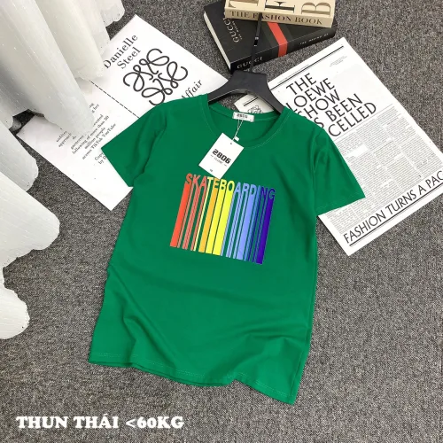 Áo thun nữ cổ tròn form suông in chữ màu
