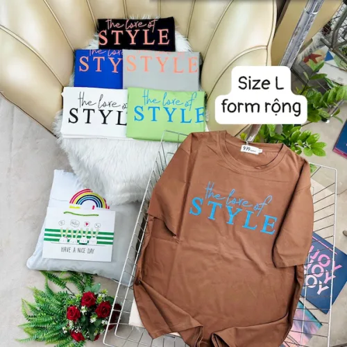 Áo Thun Nữ Cổ Tròn Form Rộng In Hình Size L(55-75kg)