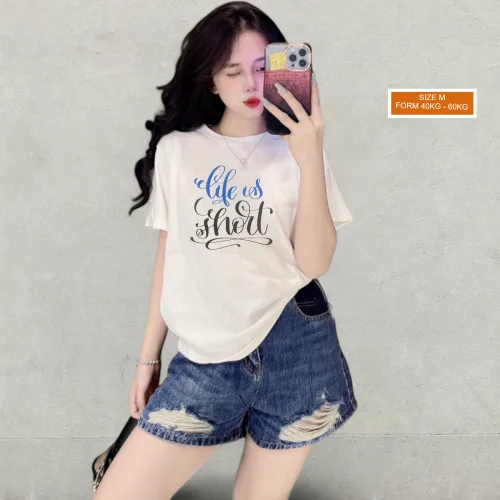 Áo Thun Nữ Cổ Tròn Form Vừa In Chữ Life Is Short Size M(40-60kg)