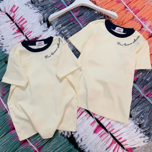 Áo thun nữ in chữ từ vai xuống Baby Tee ôm body từ 35kg - 55kg