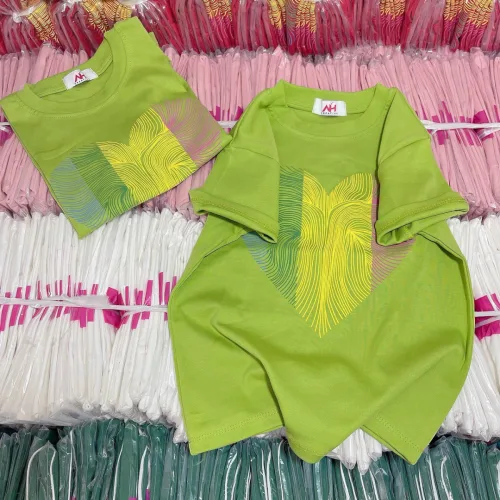 Áo thun nữ in hình trái tim màu Baby Tee ôm body từ 35kg - 55kg