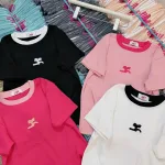 Áo thun nữ thuê logo trước ngực Baby Tee ôm body từ 35kg - 55kg
