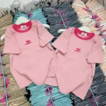 Áo thun nữ thuê logo trước ngực Baby Tee ôm body từ 35kg - 55kg