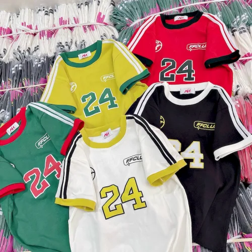 Áo Thun Nữ Trơn Cổ Tròn Baby Tee Tay Viền Sọc In Số 24 Mạc AH787
