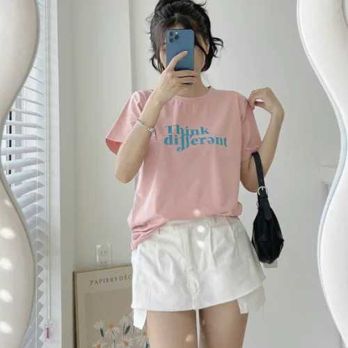 Áo thun thái nữ cổ tròn form suông in chữ Think Different