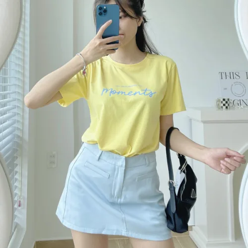 Áo Thun Thái Nữ Cổ Tròn Form suông Nhịp Trái Tim Chữ Moment
