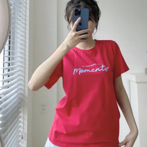 Áo Thun Thái Nữ Cổ Tròn Form suông Nhịp Trái Tim Chữ Moment