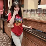 Áo thun thái nữ form suông chữ màu Cool Per