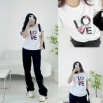 Áo thun thái nữ form suông cổ tròn in chữ LOVE phối hoa
