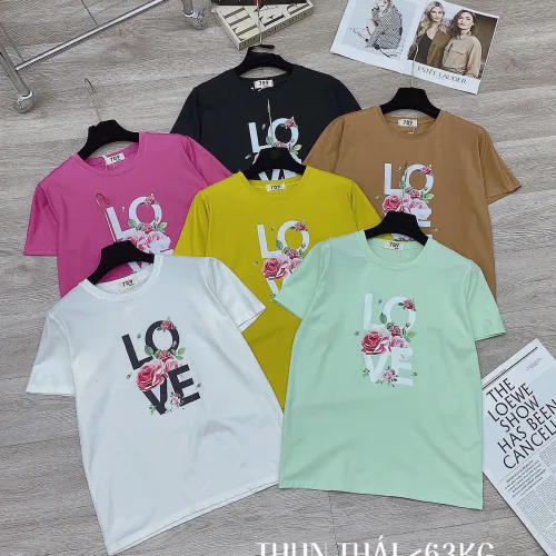 Áo thun thái nữ form suông cổ tròn in chữ LOVE phối hoa