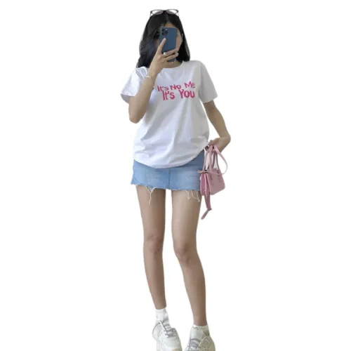 Áo thun thái nữ form suông cổ tròn in chữ nổi màu