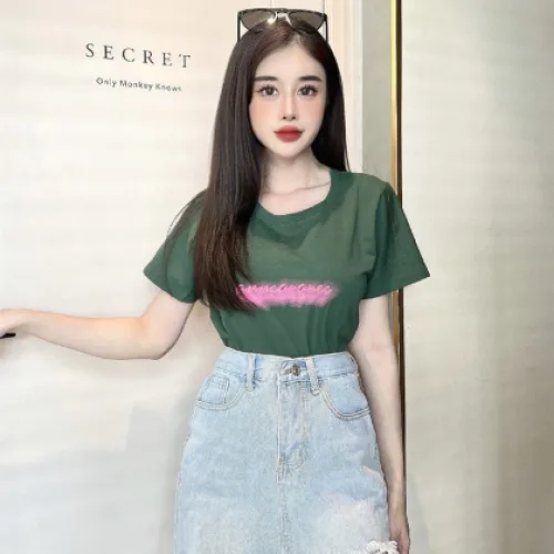 Áo thun thái nữ in chữ hồng form rộng giấu quần
