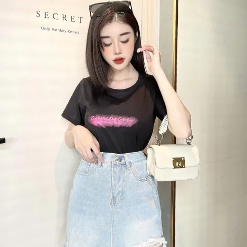 Áo thun thái nữ in chữ hồng form rộng giấu quần