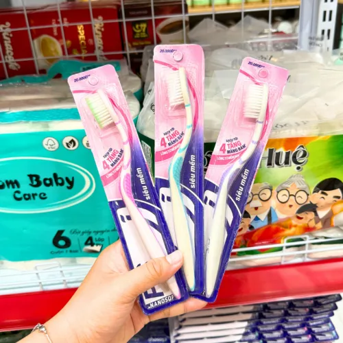 1 Bàn Chải Đánh Răng P/S