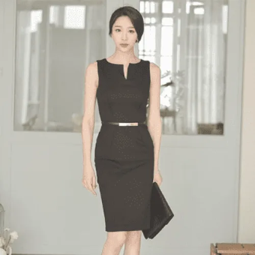 Bạn thích bán váy đầm hotgirl hay váy đầm công sở?