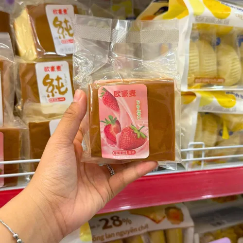 Set 2 Bánh Bông Lan Gong Dâu 120g