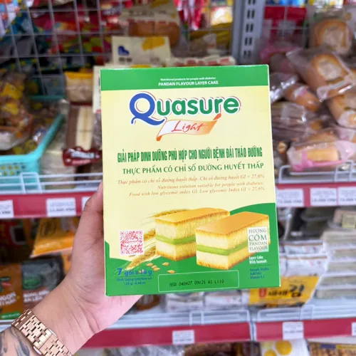 Bánh Bông Lan Kem Hương Cốm Bibica Quasure Light 126g - 7 Gói x 18g
