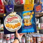 Bánh Danisa Gold Hộp Thiếc - Bánh Quy Bơ Danisa Bản Limitied Edition 992g/Hộp (1 Hộp Thiếc x 908g + 1 Lon Thiếc Có Phát Nhạc 84g) - (Kèm Túi)