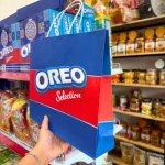 Bánh Oreo Pie (Vị Dâu, Socola, Vani) - Bánh Kinh Đô Oreo 374.4g (15 Gói) - Kèm Túi