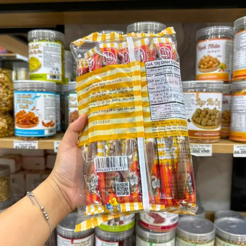 Bánh Que Kem OISHI AKIKO Nhân Cà Phê 140g - Màu Nâu