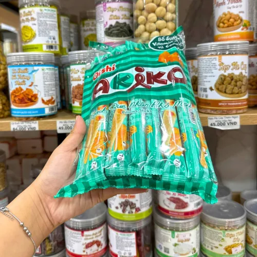 Bánh Que Kem OISHI AKIKO Nhân Phô Mai 140g - Màu Xanh Rêu