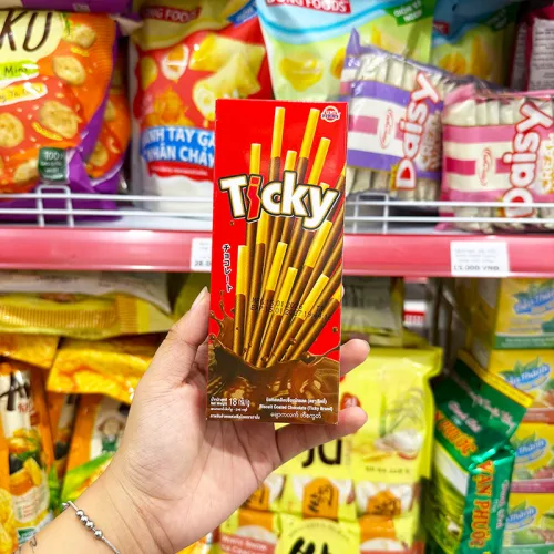 Bánh Que Đũa Phủ Socola Ticky Uni Firms Combo 3 Hộp - Màu Đỏ