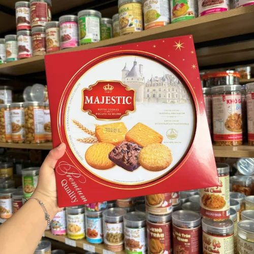 Bánh Quy Bơ MAJESTIC Hộp Thiếc Vuông 382g (Xanh Dương/Đỏ) - Kèm Túi