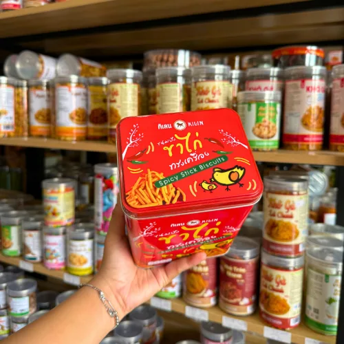 Bánh Quy Cọng Gà Cay Hộp Thiếc KILIN Thái Lan 400g - Hộp Đỏ