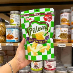 Bánh Quy Nhân Kem Socola OISHI PILLOWS Vị Sữa Dừa 80g