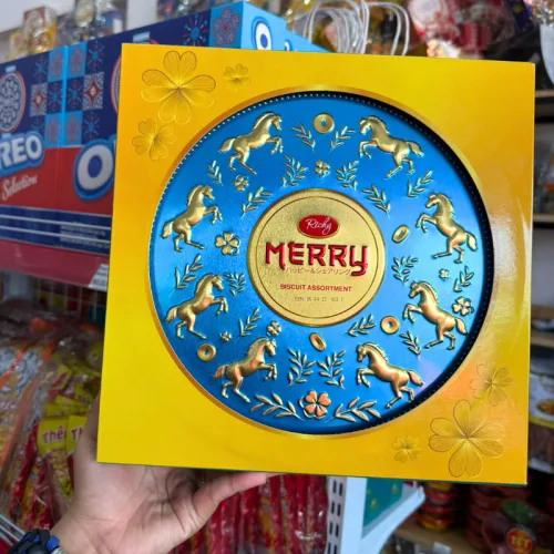 Bánh Quy Thập Cẩm RICHY MERRY Hộp Thiếc 334g (Xanh Dương/Đỏ) - Kèm Túi