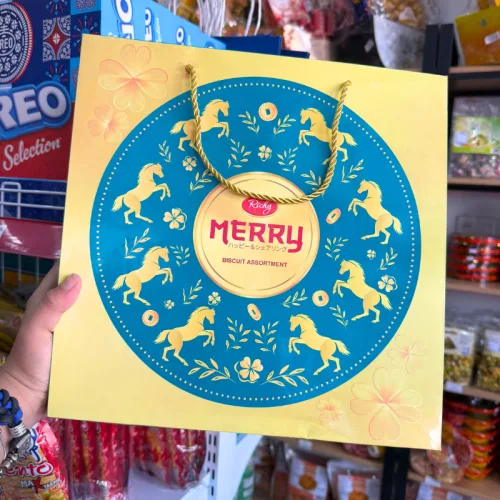 Bánh Quy Thập Cẩm RICHY MERRY Hộp Thiếc 334g (Xanh Dương/Đỏ) - Kèm Túi