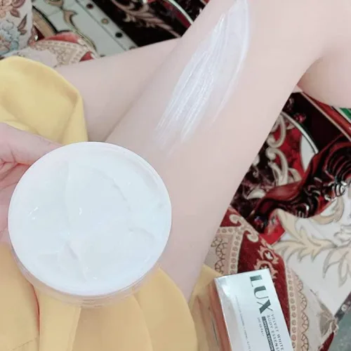 Bí kíp thoát ế với Kem body Lux