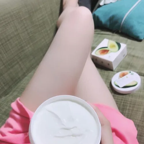 Biến da cực khô thành mềm mướt như lụa với Kem Body Bơ