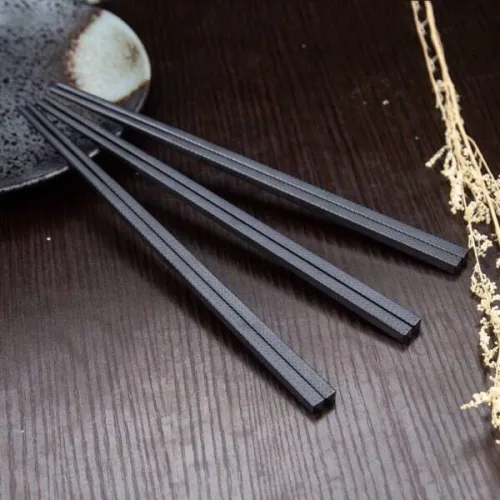 Bộ 10 Đôi Đũa Đen  Kháng Khuẩn Hoạ Tiết Anh Đào 24cm