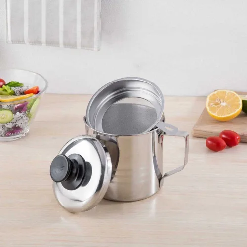 Ca Lọc Dầu Inox 304 Có Lưới Lọc Cặn Và Tạp Chất Tiện Lợi 700ml