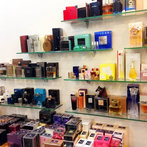 Các shop nước hoa giá rẻ TP.HCM mà dân mạng cực yêu thích