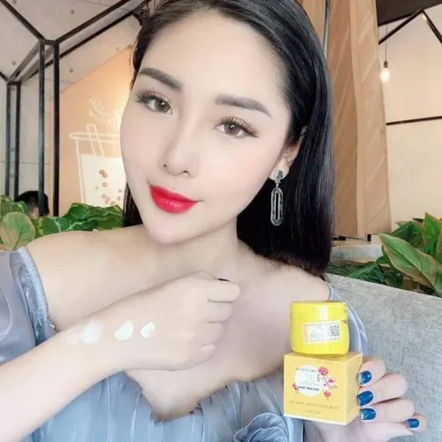Cô gái của Collagen x3 xinh hết phần thien hạ luôn nà