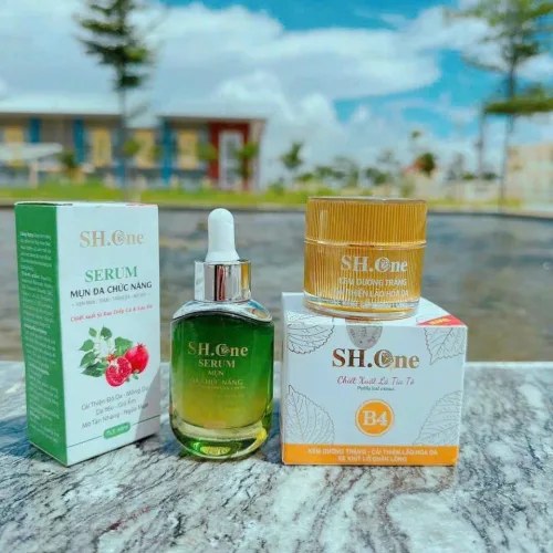 Có sẵn đủ bộ luôn khách nhé