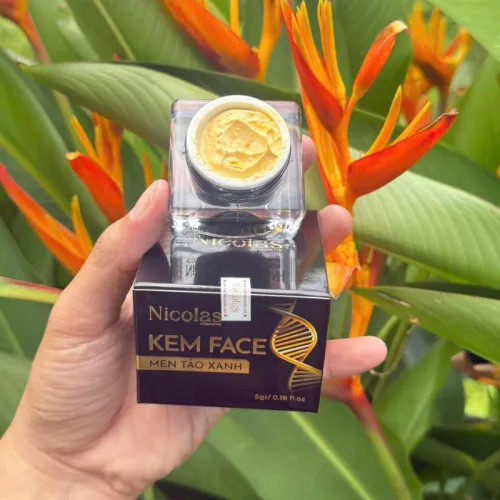 Kem Face Tái Sinh Nicolas - Kem Face Men Tảo Xanh Collagen 5g
