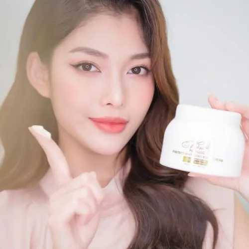 Cuối tuần rạng rỡ nhờ Kem body Mềm nước hoa