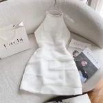 Đầm cổ yếm viền hạt xếp ly tầng 2 màu