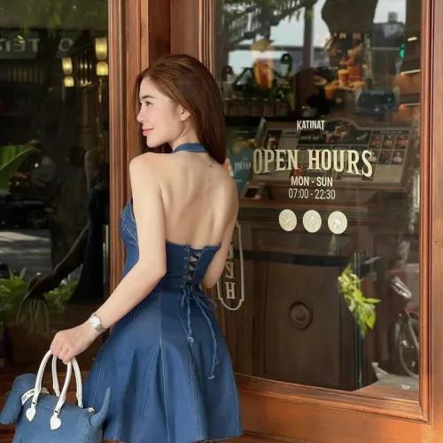 Đầm jean đan dây lưng