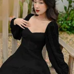 Đầm midi ren bi cổ tim tay phồng