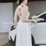 Đầm midi trắng khoét lưng tim