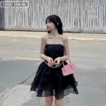 Đầm ống đen cúp ngực viền cườm eo xoè phối ren