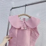 Đầm tafta cổ sen tròn tag nơ đính hoa đá hồng + đậu