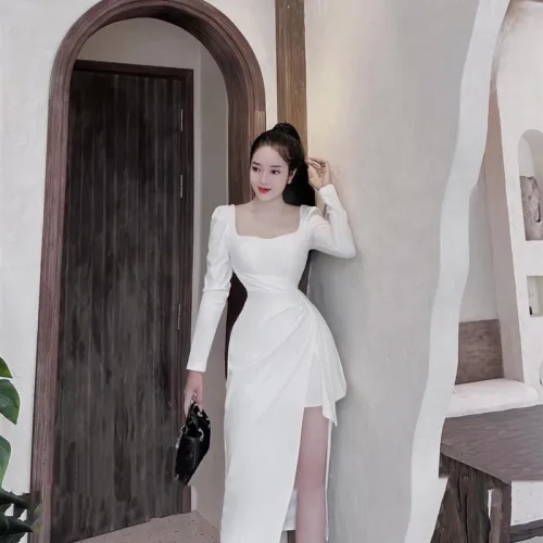 Đầm umi lệch xếp xẻ cao tay dài