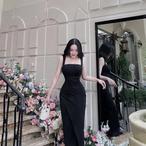Đầm umi ôm xếp eo sát nách