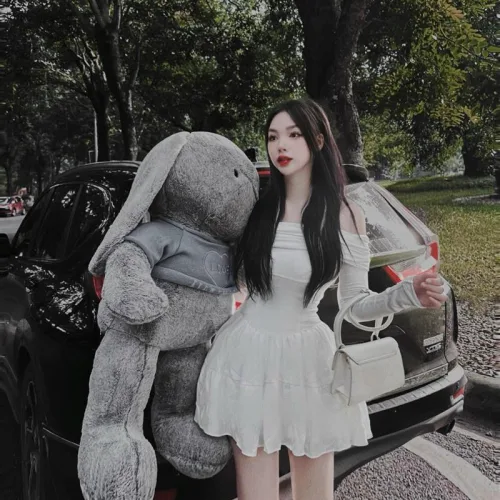 Đầm xoè trễ vai tay dài 2 màu