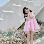 Đầm xốp hồng dây cổ yếm nơ ngực
